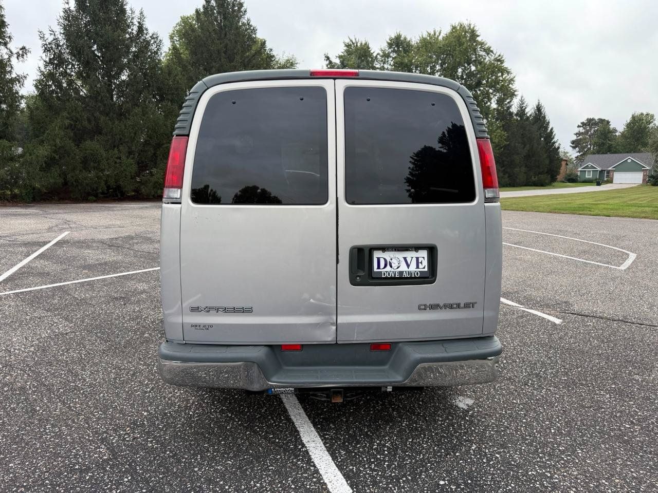 Used 1998 Chevrolet Express 2500 Passenger w/ Preferred Equipment Group RWD image 7