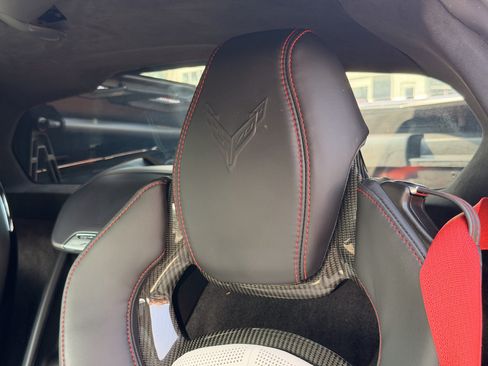 Used 2023 Chevrolet Corvette Stingray Premium Cpe w/ Z51 Performance Package RWD image 35