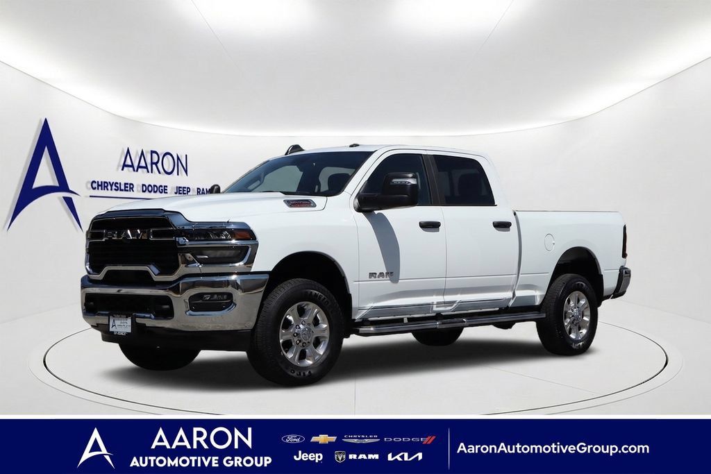 Used 2025 RAM 2500 Big Horn AWD/4WD image 1