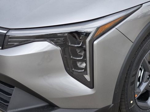 New 2026 Kia K4 FWD image 6