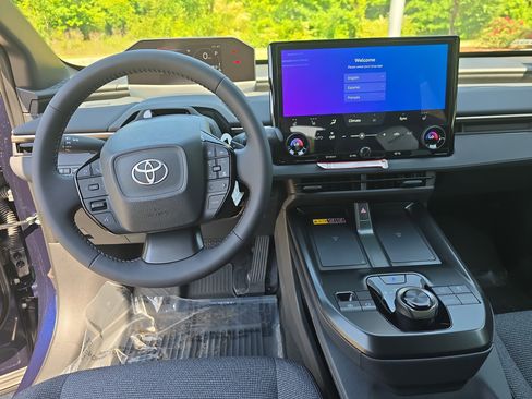 New 2026 Toyota bZ FWD image 18