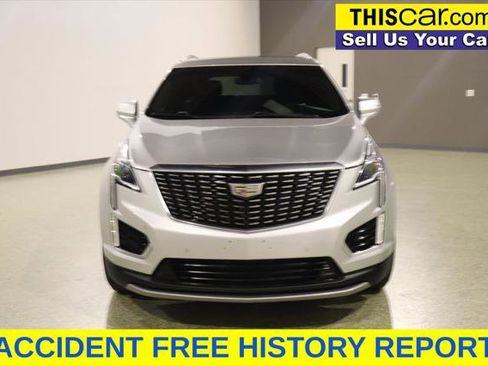 Used 2020 Cadillac XT5 Premium Luxury FWD image 3