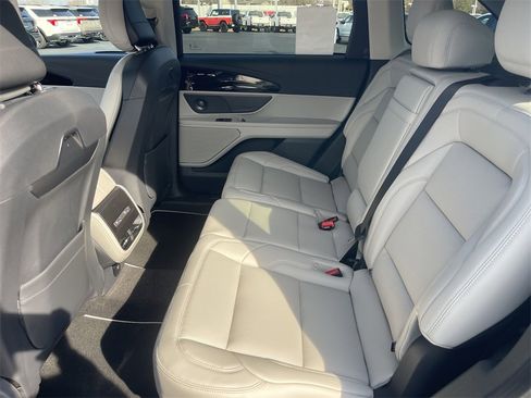 New 2026 Lincoln Nautilus Premier w/ Equipment Group 102A image 29