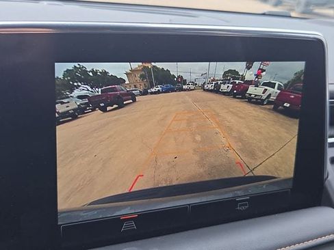 Used 2024 GMC Yukon XL AT4 w/ LPO, Floor Liner Package AWD/4WD image 19