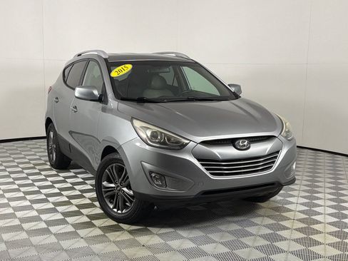 Used 2015 Hyundai Tucson SE AWD/4WD image 2
