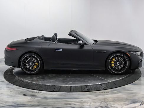 Used 2022 Mercedes-Benz SL 55 AMG 4MATIC image 27