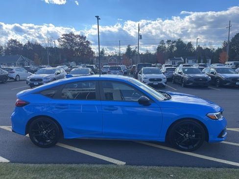 Used 2024 Honda Civic Sport image 4