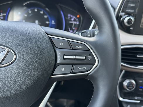 Used 2020 Hyundai Santa Fe Limited image 33