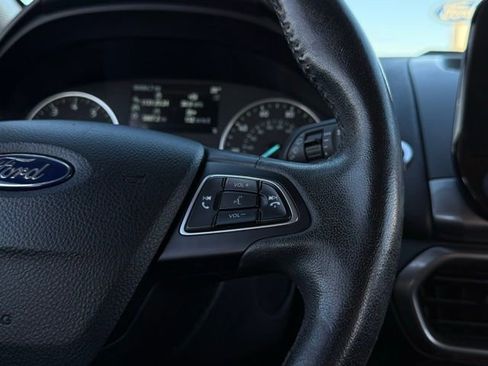 Used 2019 Ford EcoSport SE image 8