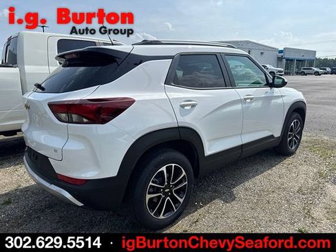 Used 2026 Chevrolet TrailBlazer LT w/ Driver Confidence Package FWD image 6