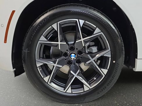 Used 2026 BMW X3 xDrive30i w/ M Sport Package AWD/4WD image 32