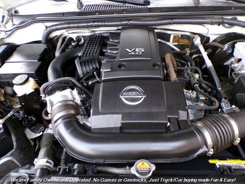 Used 2018 Nissan Frontier SV image 39