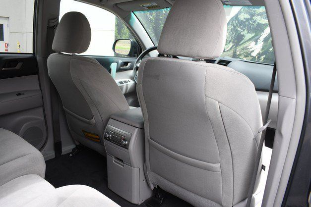 Used 2011 Toyota Highlander 4WD w/ Tech Pkg image 27