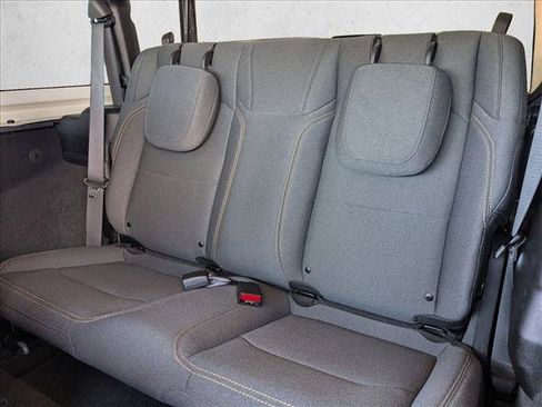 Certified 2025 Jeep Wrangler Sport AWD/4WD image 18