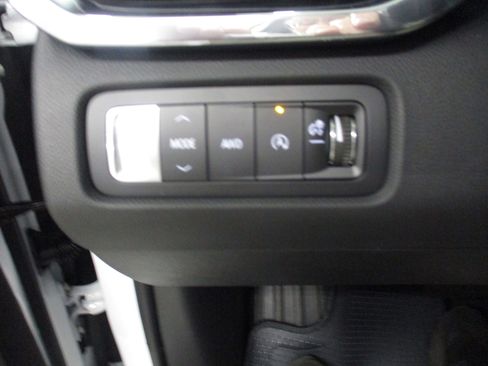 New 2026 GMC Acadia Elevation w/ Elevation Premium Package AWD/4WD image 26