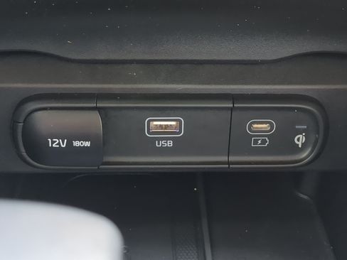Used 2024 Kia Telluride EX AWD/4WD image 21