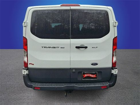 Used 2015 Ford Transit 150 XLT image 5