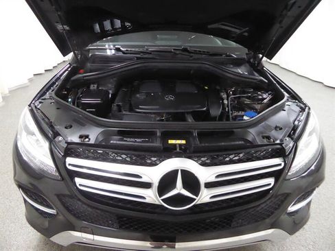 Used 2018 Mercedes-Benz GLE 350 w/ Premium 1 Package image 38