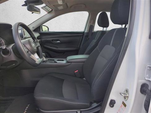 Used 2023 Nissan Sentra SV image 16