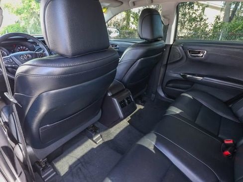 Used 2018 Toyota Avalon XLE FWD image 25
