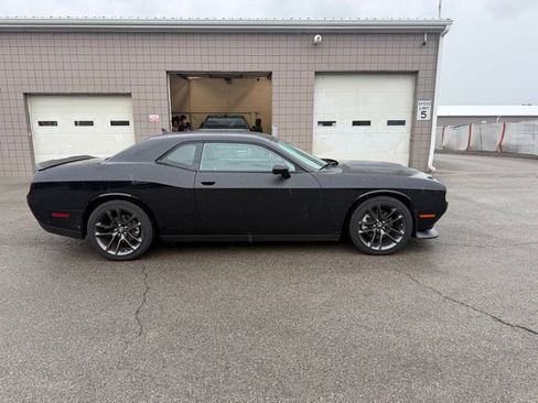 Used 2023 Dodge Challenger R/T w/ T/A Package RWD image 5