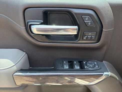 Used 2020 Chevrolet Silverado 1500 LTZ w/ LTZ Plus Package AWD/4WD image 9