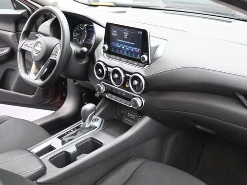 Used 2025 Nissan Sentra SV FWD image 29