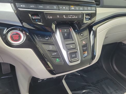 Used 2025 Honda Odyssey Touring image 22