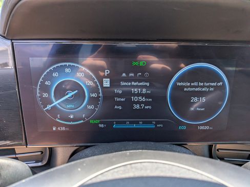 Used 2025 Hyundai Elantra SEL FWD image 27