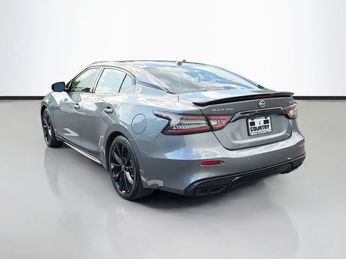 Used 2022 Nissan Maxima SR w/ Sport Mat Group FWD image 5