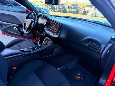 Used 2018 Dodge Challenger T/A image 12