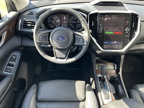 Certified 2025 Subaru Ascent Touring w/ Popular Package #2 image 15