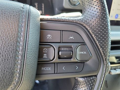 Used 2024 Toyota Tacoma SR5 image 6