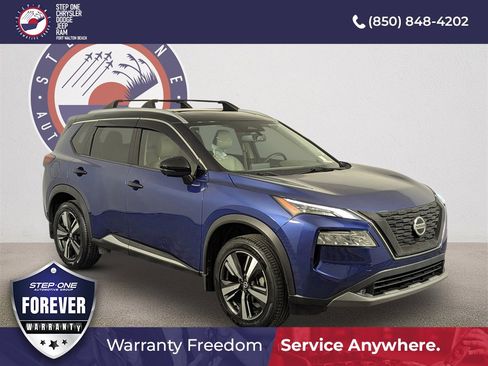 Used 2021 Nissan Rogue SL image 1