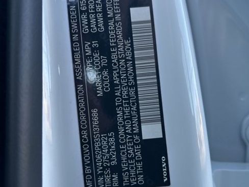 Used 2025 Volvo XC90 B6 Plus image 28