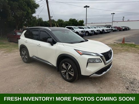Used 2023 Nissan Rogue Platinum AWD/4WD image 1