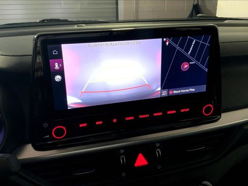 Used 2022 Kia Forte GT-Line image 23