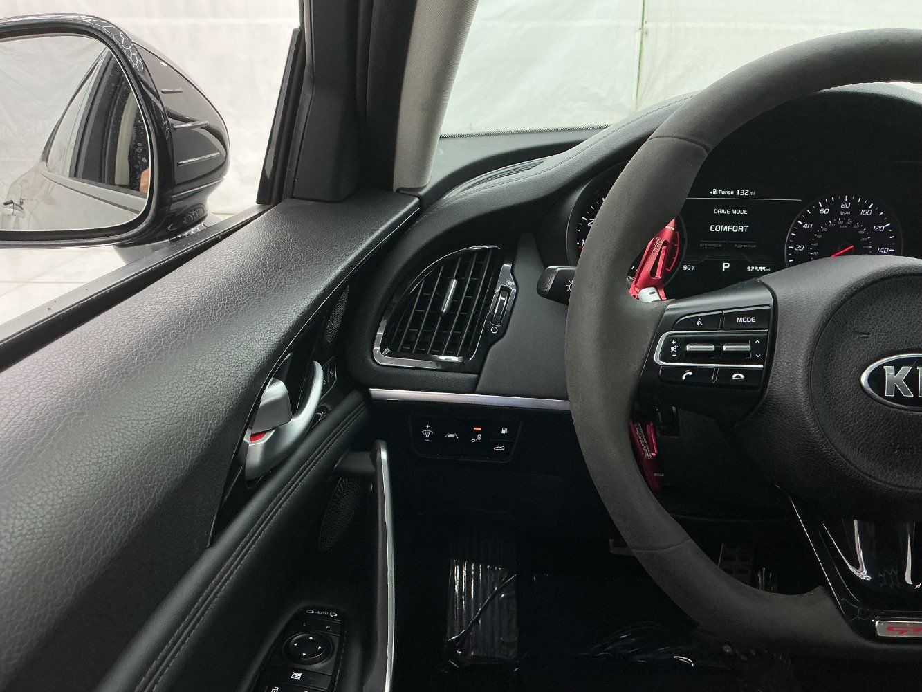 Used 2019 Kia Stinger Premium AWD/4WD image 33