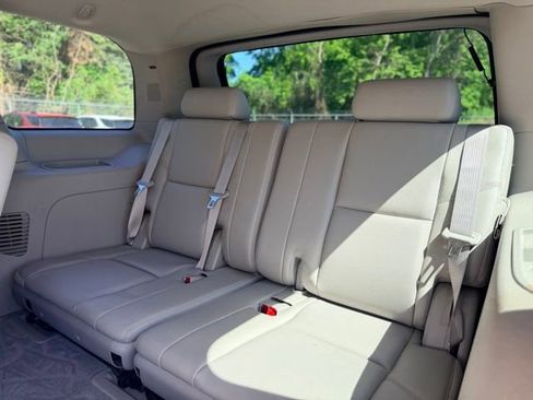 Used 2009 Chevrolet Tahoe LTZ AWD/4WD image 24