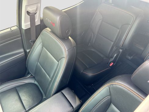Used 2023 GMC Acadia AT4 w/ Technology Package image 22