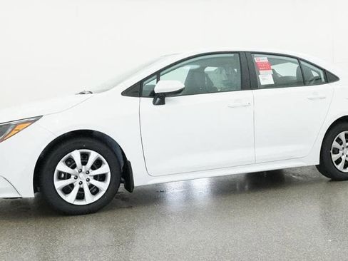 New 2026 Toyota Corolla LE image 18