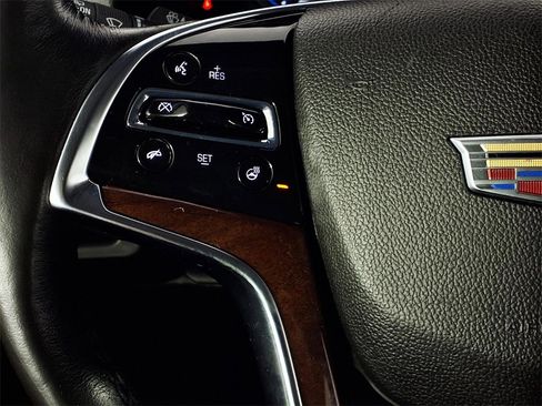 Used 2016 Cadillac Escalade Base image 20