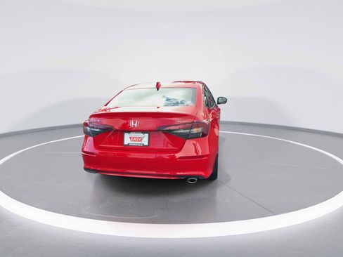 Used 2025 Honda Civic Sport image 7