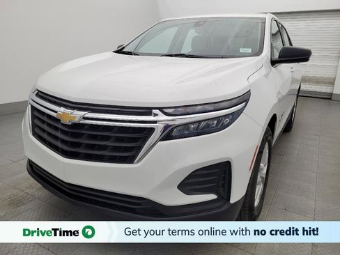 Used 2022 Chevrolet Equinox LS FWD image 1