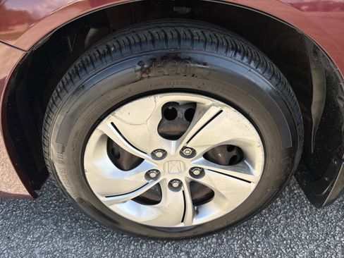 Used 2013 Honda Civic LX image 11