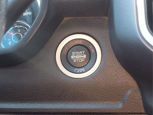 Used 2022 RAM 2500 Big Horn image 14