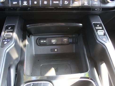 Used 2021 Kia Telluride EX w/ EX Premium Package image 41