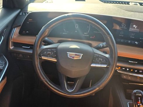 Used 2024 Cadillac XT4 Sport image 16