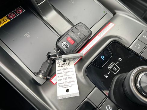 New 2026 Toyota bZ XLE Plus image 29