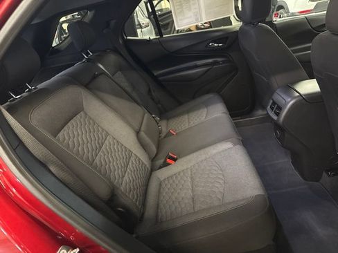 Used 2018 Chevrolet Equinox LT AWD/4WD image 25